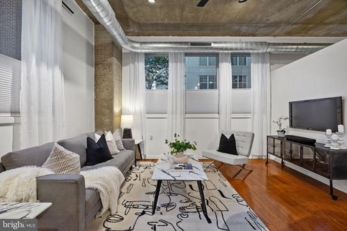 apt-3d1-113 N Bread St, PHILADELPHIA, PA, 19106-4613 | Card Image