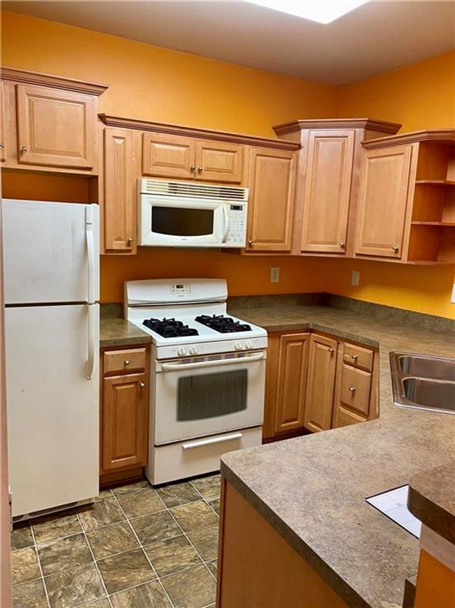 1428 Orchard Park Dr, Condo with 2 bedrooms, 2 bathrooms and null parking in Stone Mountain GA | Image 19