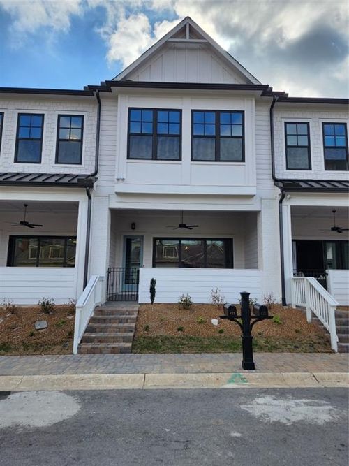 633 Stickley Oak Way, Woodstock, GA, 30189-3780 | Card Image