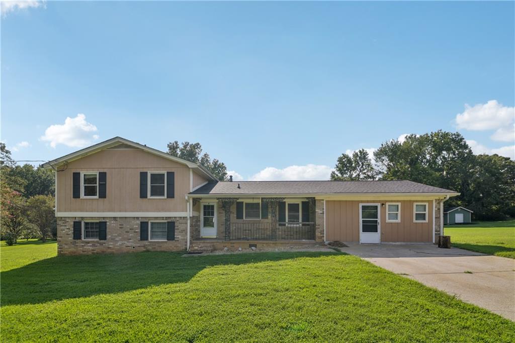 Residential in Conyers