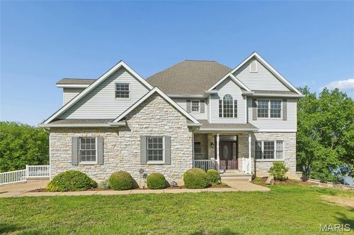 101 W Lakeview Dr, De Soto, MO, 63020-3853 | Card Image