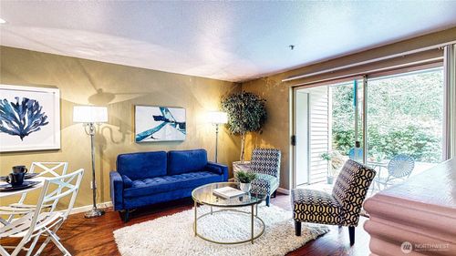 apt-u102-23301 Cedar Way, Mountlake Terrace, WA, 98043-4369 | Card Image