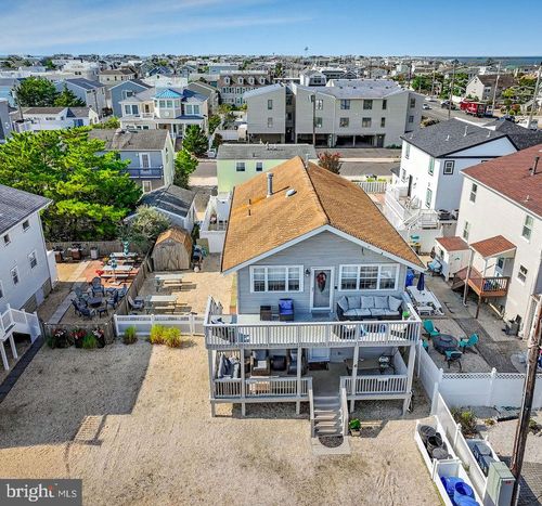 6 E 35th Street #B Street, LONG BEACH TOWNSHIP, NJ, 08008 | Card Image