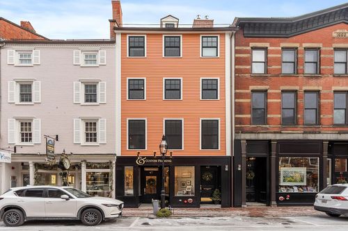 2-45 Market St, Portsmouth, NH, 03801-3734 | Card Image