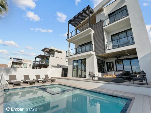 780 W Akoya Pearl St, St George, UT, 84790-1974 | Card Image