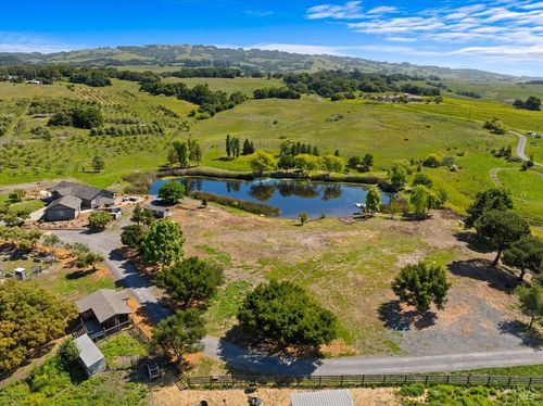 2315 Mountain Ranch Rd, Petaluma, CA, 94954-1182 | Card Image