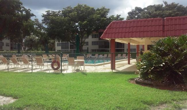 APT-206 - 8901 S Hollybrook Blvd, Condo with 1 bedrooms, 2 bathrooms and null parking in Pembroke Pines FL | Image 29