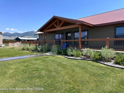 187 Caribou Peak Loop, Etna, WY, 83118-5006 | Card Image