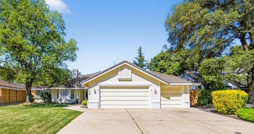 6139 Smoke Wood Court, Loomis, CA, 95650 | Card Image