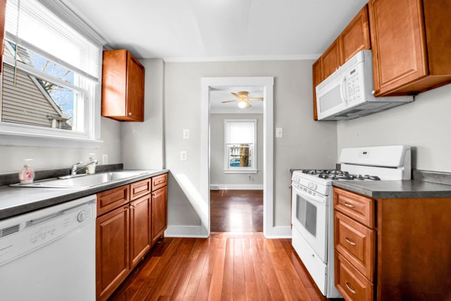 85 W Garfield Ave, House other with 3 bedrooms, 1 bathrooms and null parking in Hazel Park MI | Image 11
