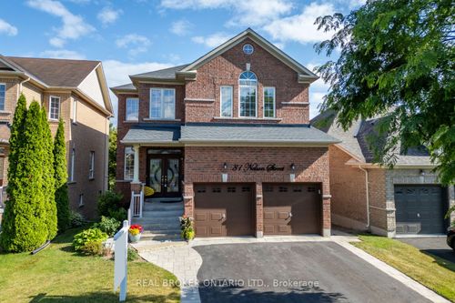 81 Nelson St, Bowmanville, ON, L1C0A7 | Card Image