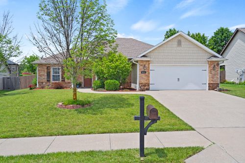 6003 Misty Springs Way, COLUMBIA, MO, 65202-4272 | Card Image