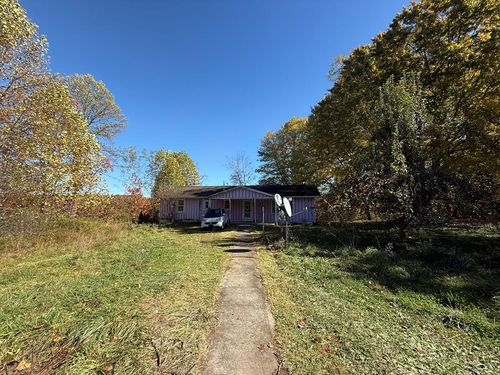 547 Bellwood Rd, Raven, VA, 24639-9186 | Card Image