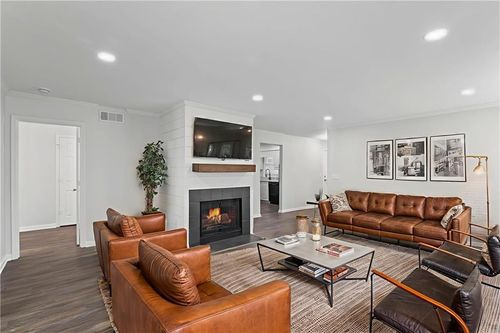 600 Bedfort Dr, Duluth, GA, 30096-2674 | Card Image