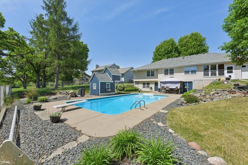 908 Martys Way, Osceola, WI, 54020 | Card Image