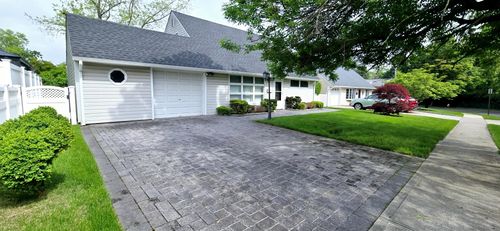 6 Arizona Ave, Syosset, NY, 11791-3127 | Card Image