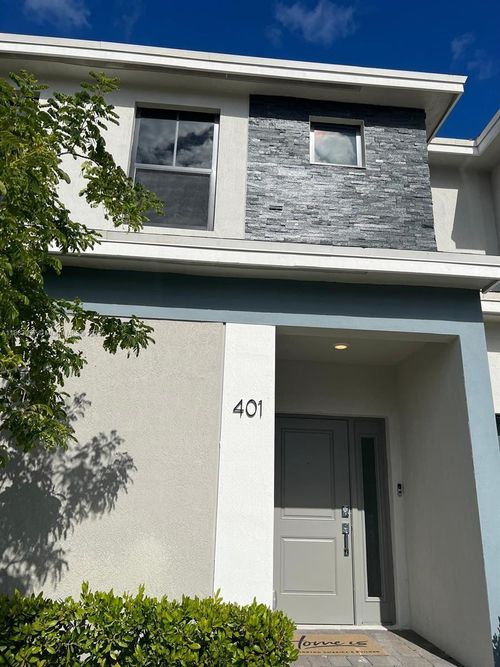 401 Ne 1st Dr, Florida City, FL, 33034-2275 | Card Image