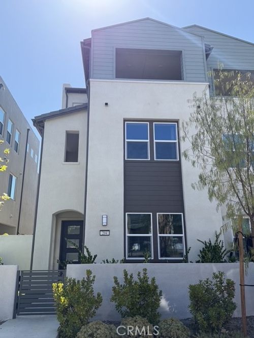 204 Baluster, Irvine, CA, 92618-1480 | Card Image