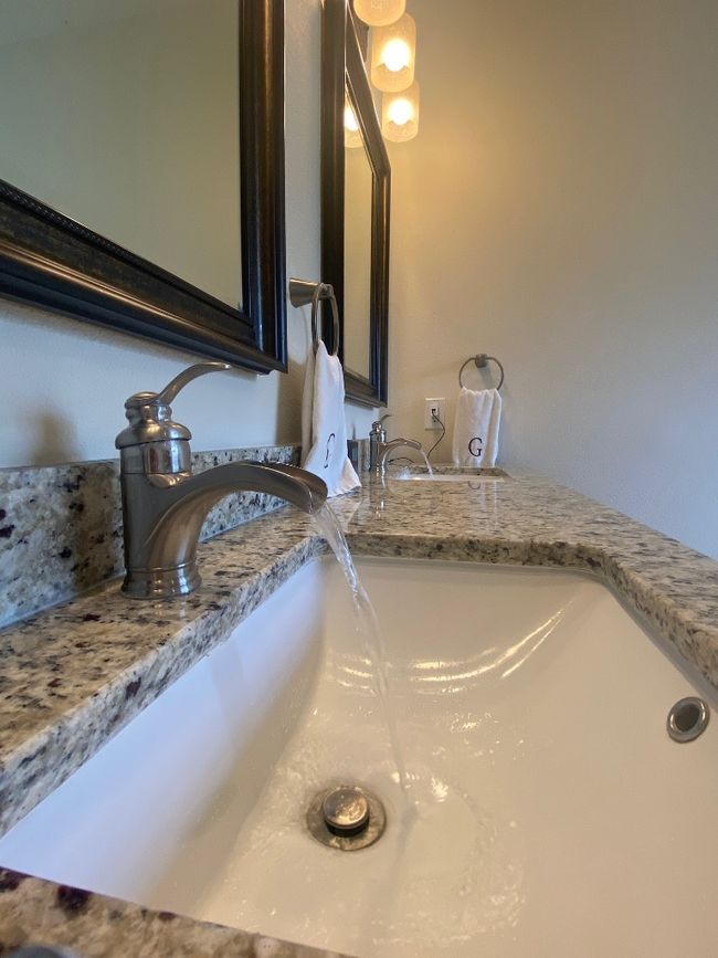 254 Cardinal Loop, House other with 3 bedrooms, 2 bathrooms and null parking in Paige TX | Image 20