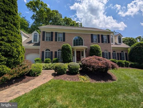 9105 Oak Chase Ct, FAIRFAX STATION, VA, 22039-3333 | Card Image