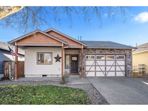 2216 E Kennedy Dr, Newberg, OR, 97132-2267 | Card Image