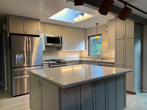 2411 Catalpa Way, San Bruno, CA, 94066-1903 | Card Image