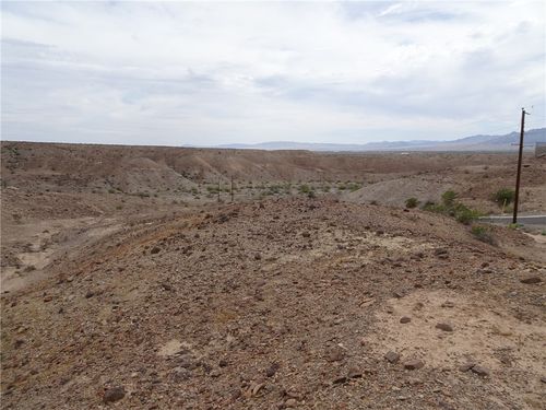 1925 Mohave Dr, Bullhead City, AZ, 86442 | Card Image