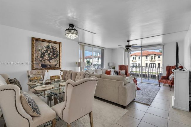 APT-200 - 4000 Ne 170 Th St, Condo with 2 bedrooms, 2 bathrooms and null parking in North Miami Beach FL | Image 4