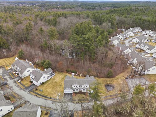3 Absalom Ln, Hollis, NH, 03049-8506 | Card Image