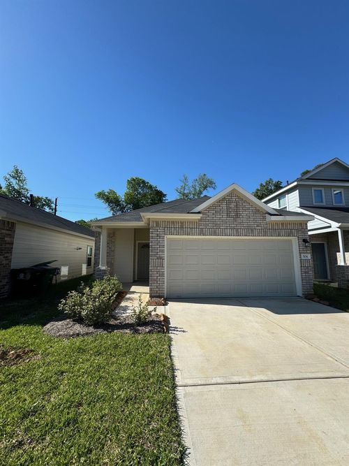 504 Emerald Thicket Ln, Huffman, TX, 77336-1595 | Card Image