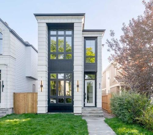 411 28 Ave Nw, Calgary, AB, T2M2K7 | Card Image