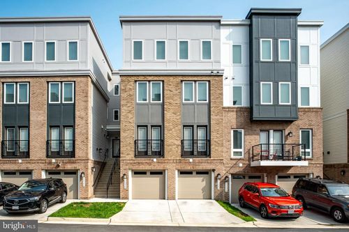 15538 Smoke Box Way, WOODBRIDGE, VA, 22191-5590 | Card Image