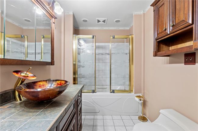 232 Falls Village Rd, Townhouse with 2 bedrooms, 2 bathrooms and 1 parking in Pittsburgh PA | Image 14