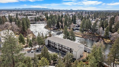 306-1565 Nw Wall Street, Bend, OR, 97703 | Card Image
