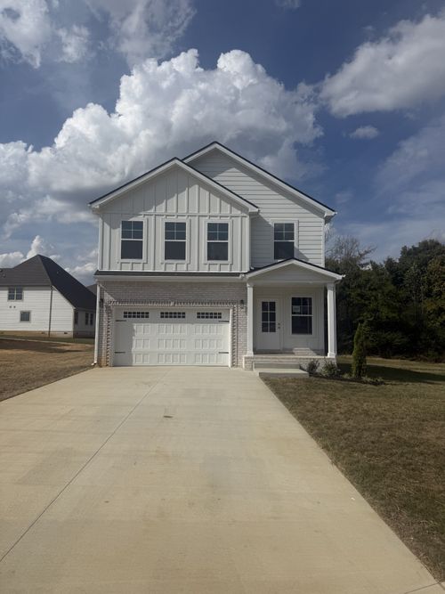 350 Hereford Farms, Clarksville, TN, 37043 | Card Image