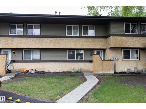 227 Woodbridge Way, Sherwood Park, AB, T8A3Y3 | Card Image
