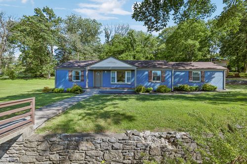 1201 S Graycroft Ave, Madison, TN, 37115-5130 | Card Image