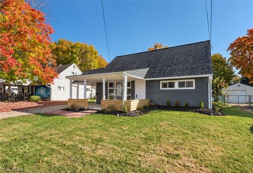 345 N Edgehill Ave, Austintown, OH, 44515-1512 | Card Image