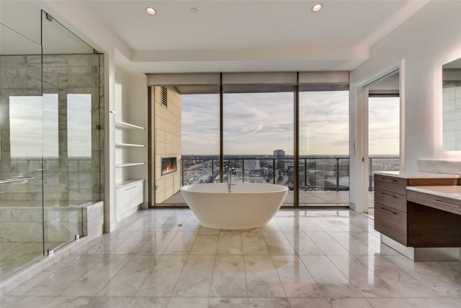 APT-2104 - 7901 Windrose Ave, Condo with 4 bedrooms, 5 bathrooms and null parking in Plano TX | Image 17