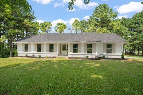 5670 Lakeview Rd, Springfield, TN, 37172-6615 | Card Image