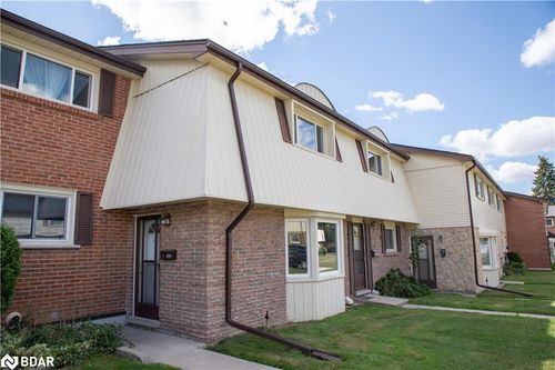 32-160 Jansen Ave, Kitchener, ON, N2A2L7 | Card Image