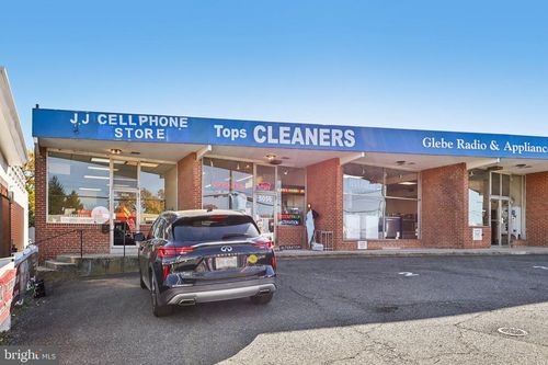 5054 Langston Boulevard, Arlington, VA, 22207 | Card Image