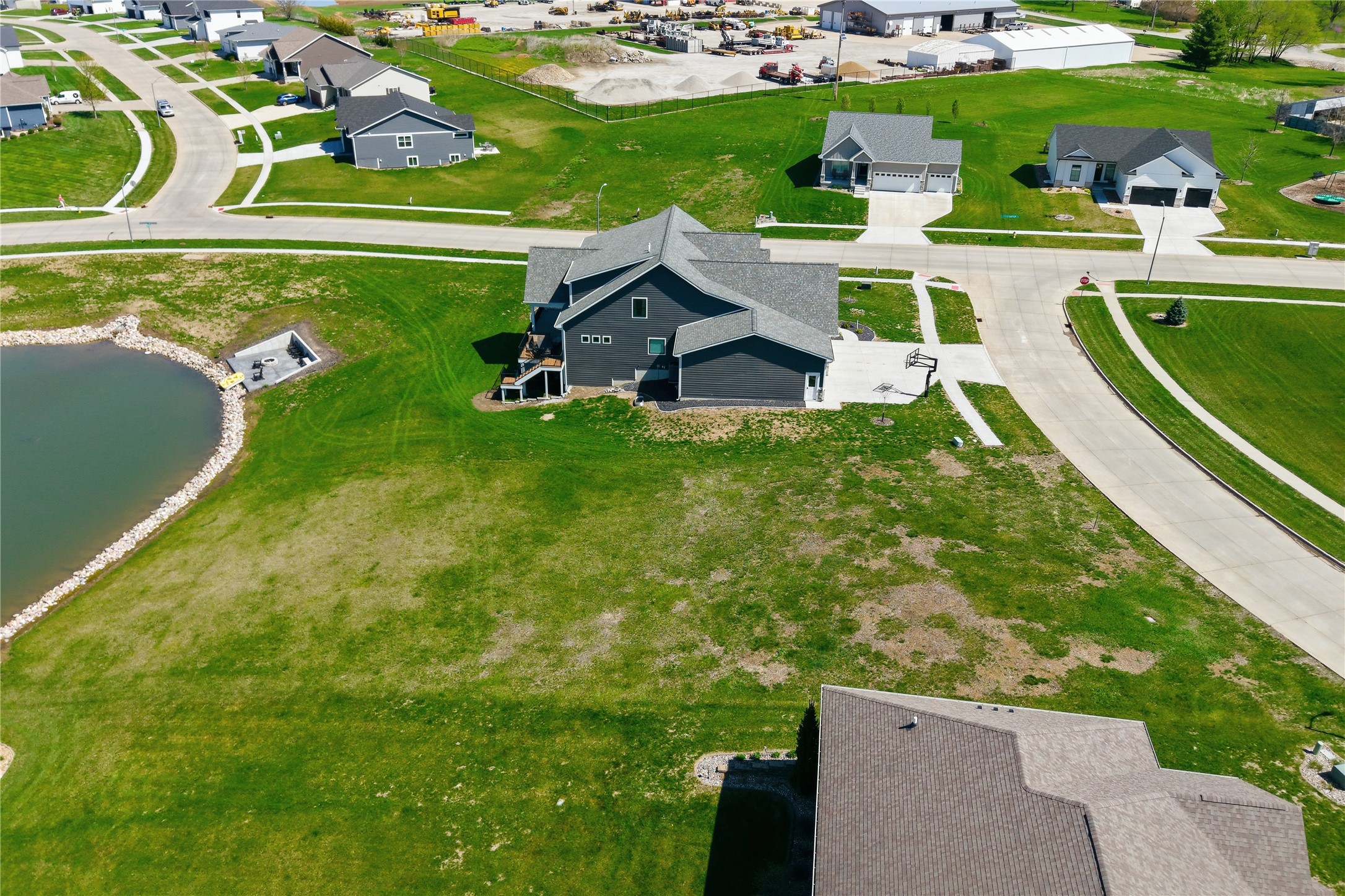 Land in Pella 4