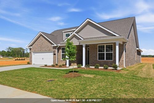 902 Ronnie Dr Se, Hartselle, AL, 35640-6040 | Card Image