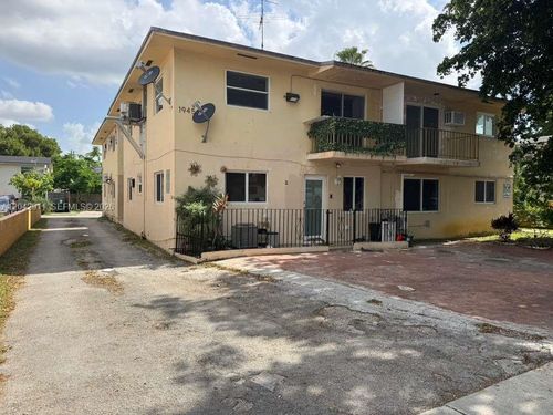 a6-1945 Nw 29th St, Miami, FL, 33142-5971 | Card Image