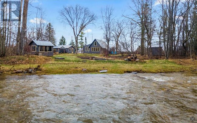 7237 Nottawasaga 6/7 Sideroad, House other with 4 bedrooms, 1 bathrooms and 7 parking in Clearview (Creemore) ON | Image 31