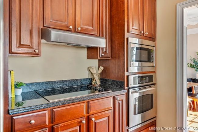 126 Magnolia Dr, Condo with 2 bedrooms, 2 bathrooms and null parking in Scottsburg IN | Image 10
