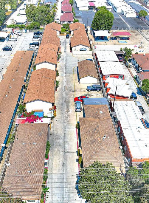 4863 Elizabeth St, Cudahy, CA, 90201-5205 | Card Image