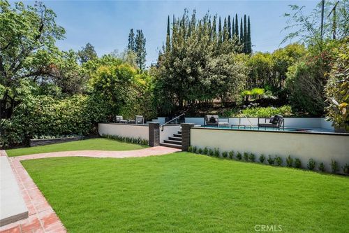 22218 San Miguel St, Woodland Hills, CA, 91364-3038 | Card Image