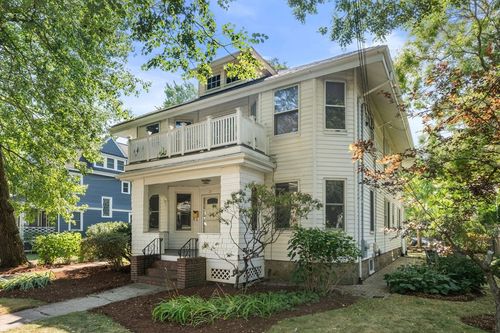 27-25 Westbourne Rd, Newton, MA, 02459-1617 | Card Image